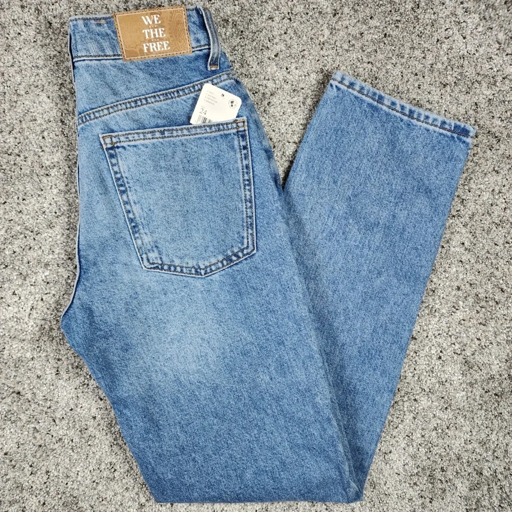 We The Free Pacifica High Rise Straight Leg Jeans Women 24 Mid Blue NWT